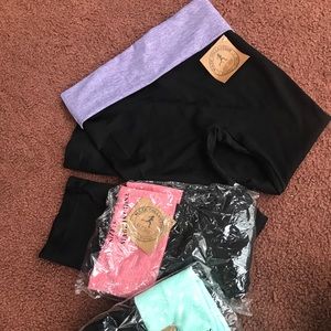 3 pairs cropped leggings NWT